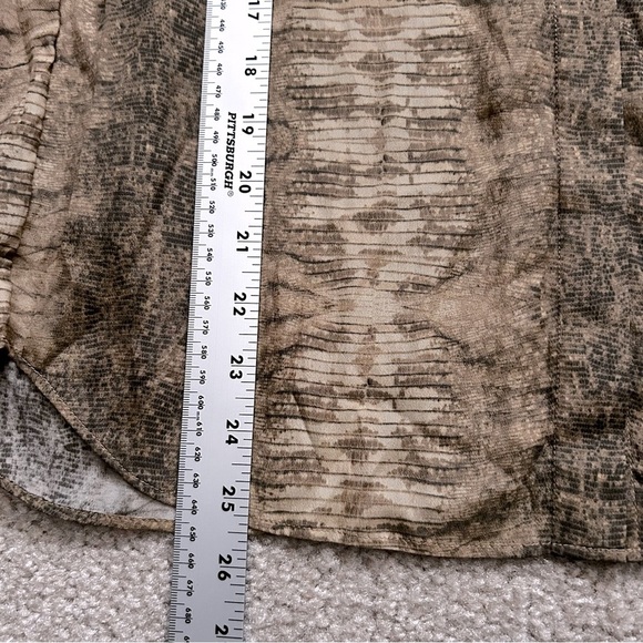 Lafayette 148 New York Long Sleeve Button Down Top - Picture 10 of 10